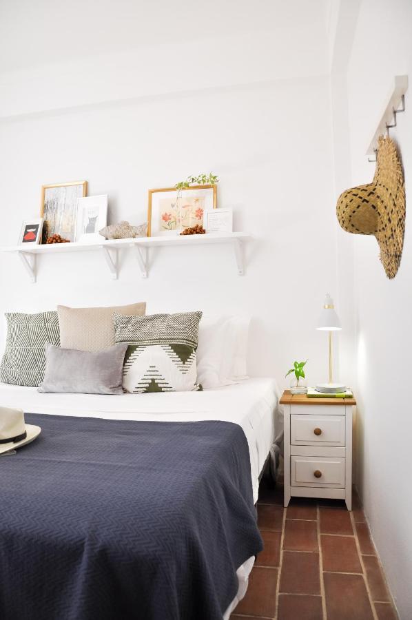 Lovelystay - Casa Salto - Charming Townhouse With Large Terrace Tavira Exterior foto