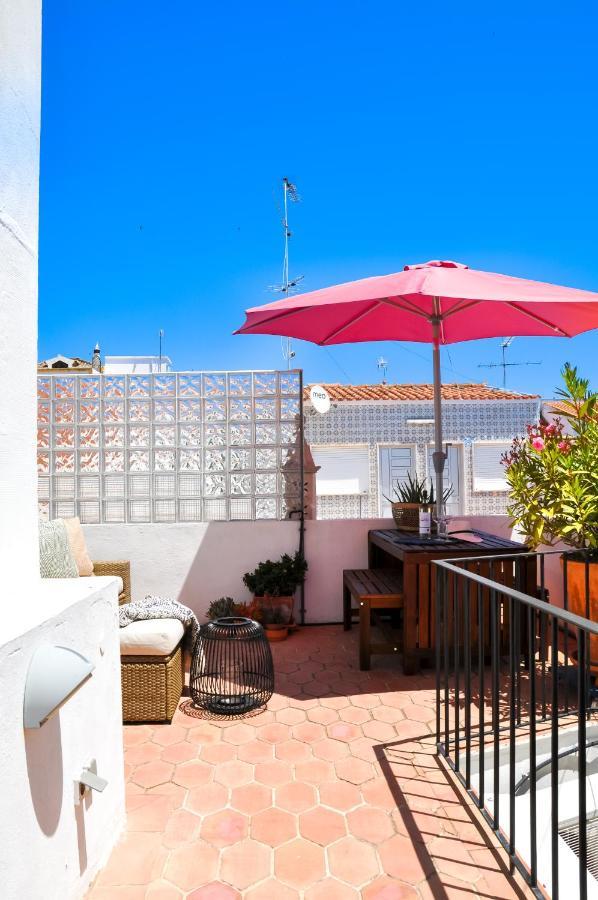 Lovelystay - Casa Salto - Charming Townhouse With Large Terrace Tavira Exterior foto